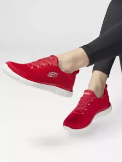 Skechers Slip On Sneaker SUMMITS